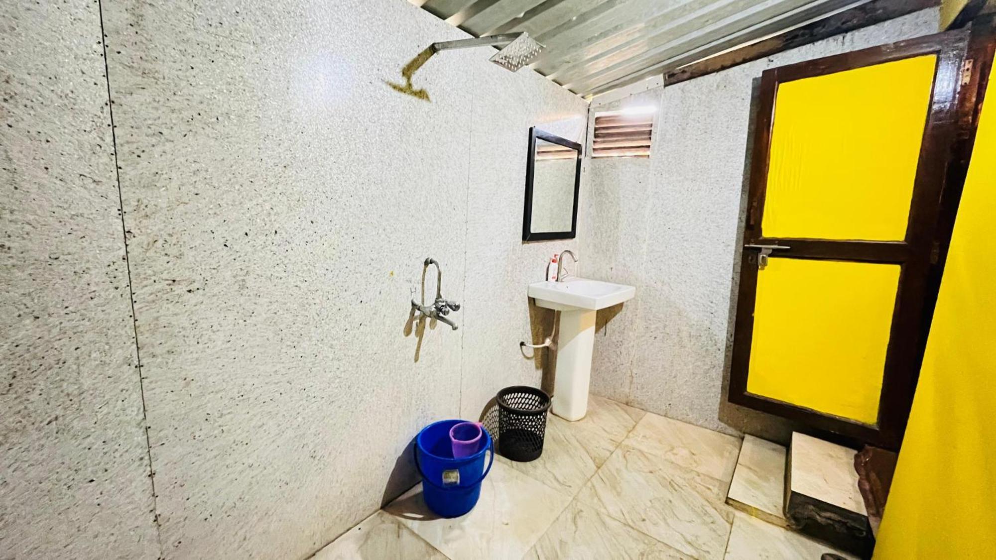 Sameer Beachfront Cottages คานาโคนา ภายนอก รูปภาพ