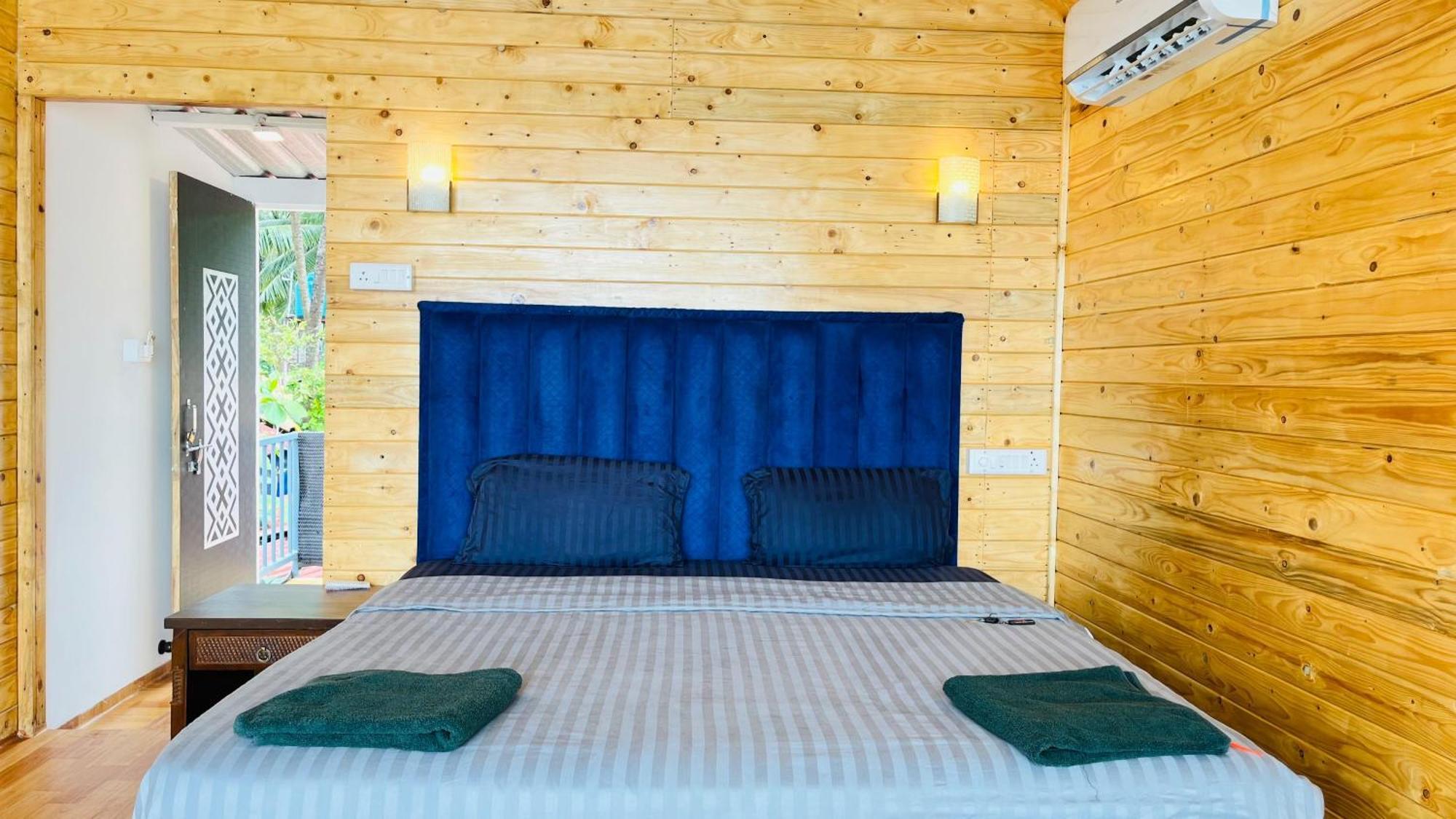 Sameer Beachfront Cottages คานาโคนา ภายนอก รูปภาพ