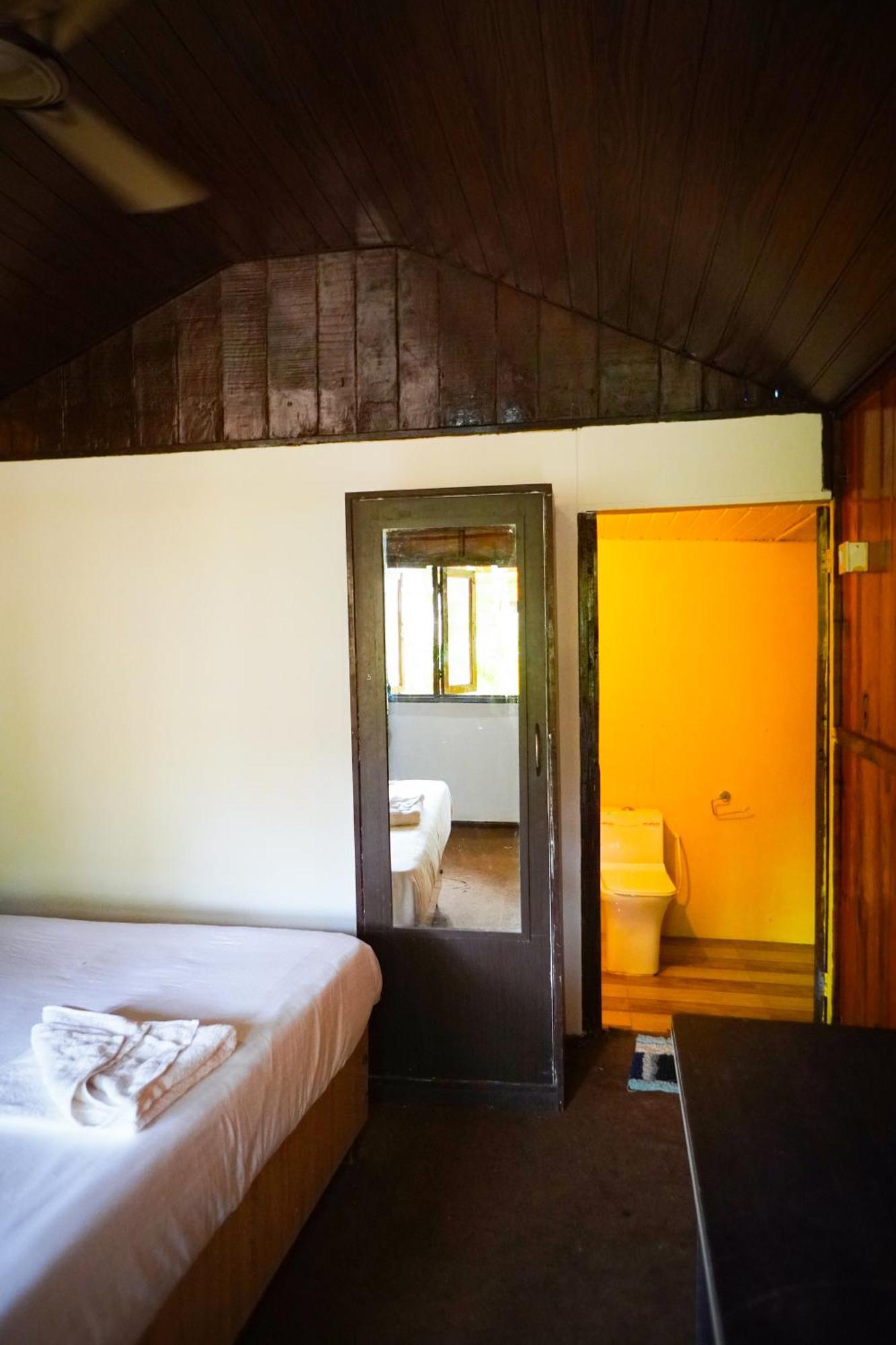 Sameer Beachfront Cottages คานาโคนา ภายนอก รูปภาพ