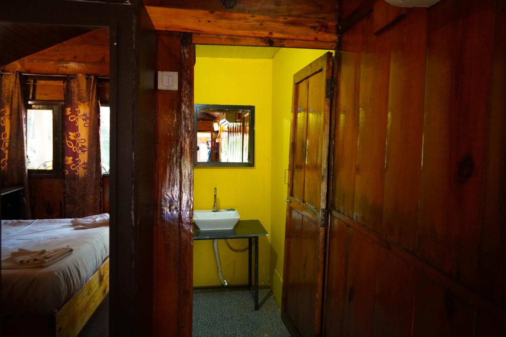 Sameer Beachfront Cottages คานาโคนา ภายนอก รูปภาพ