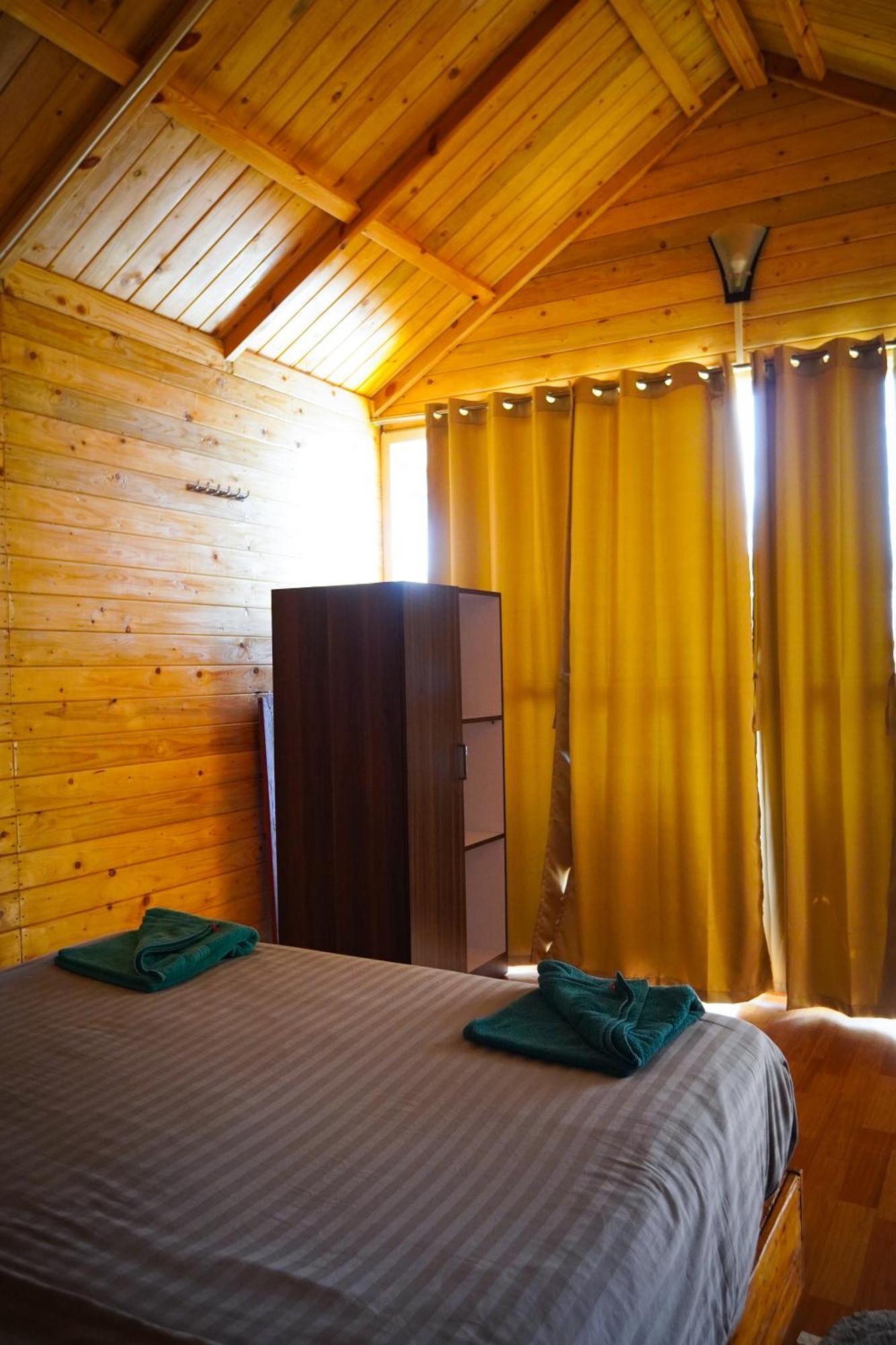 Sameer Beachfront Cottages คานาโคนา ภายนอก รูปภาพ